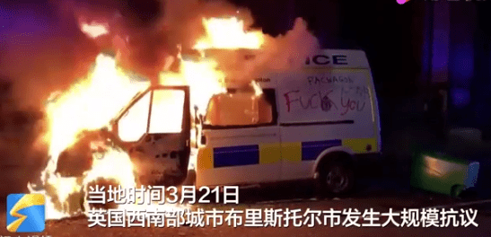 至少4名警察和3名武装分子嫌疑人在克什米尔战斗中丧生