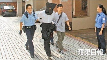 十几岁的女孩在公园被晚上外出时遇到的男子强奸，男子被捕