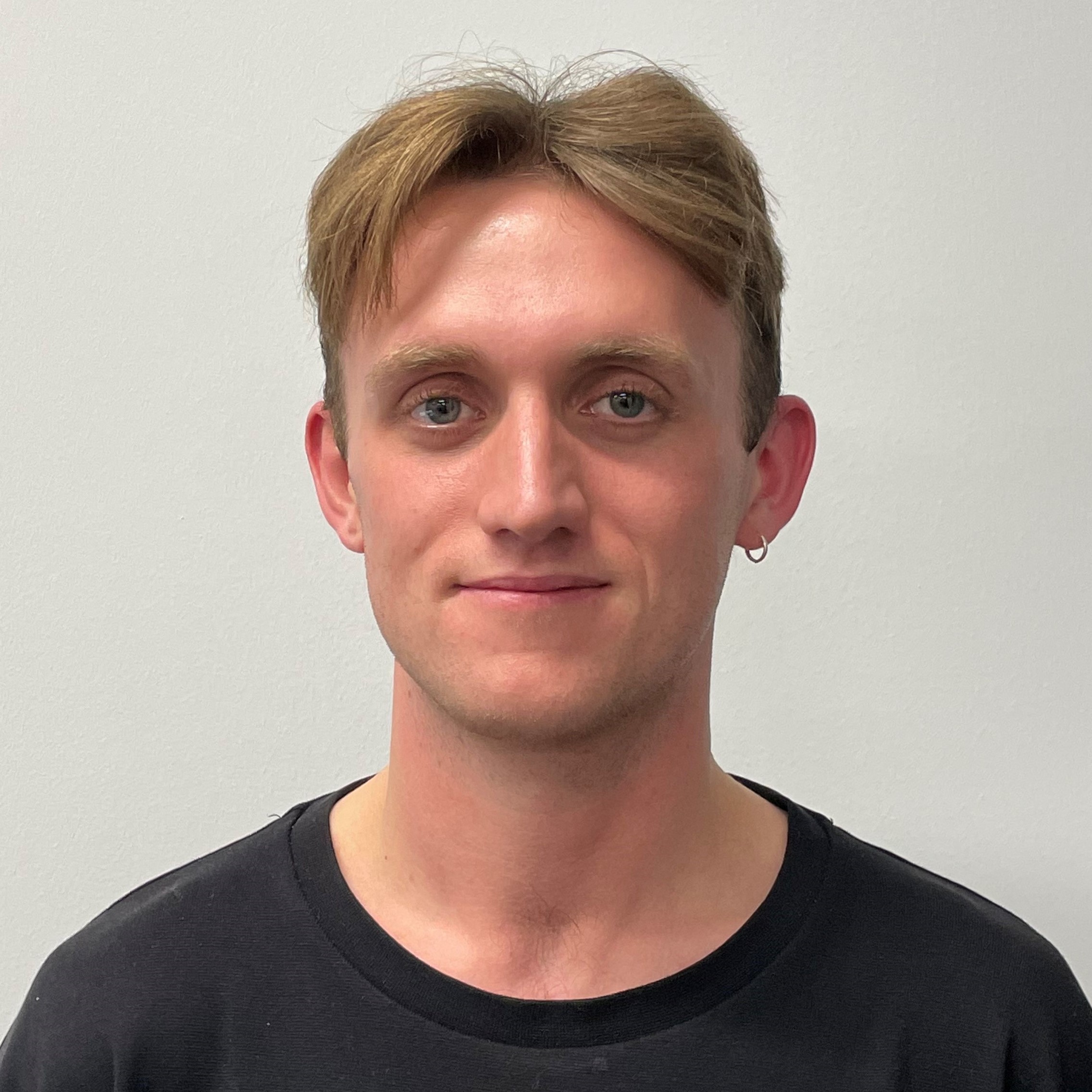 爆料：Zara McDermott和One Direction的明星分手后，Sam Thompson也开始约会了